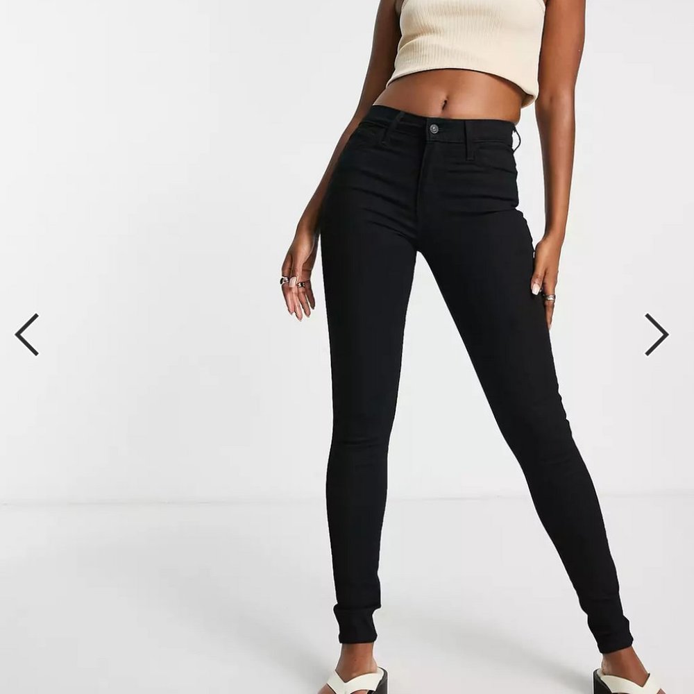 LEVI'S 720 High Rise Super Skinny Black Jeans Women's W 29